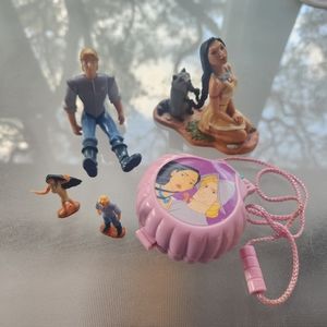 Vintage Pocahontas Figurines and Polly Pocket Size Playset Toy